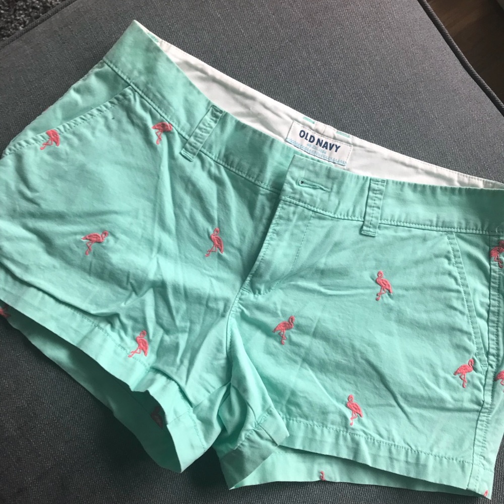 • flamingo critter shorts •